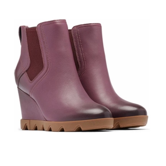 Sorel Joan Uptown Chelsea Wedge Boot In Ice Wine